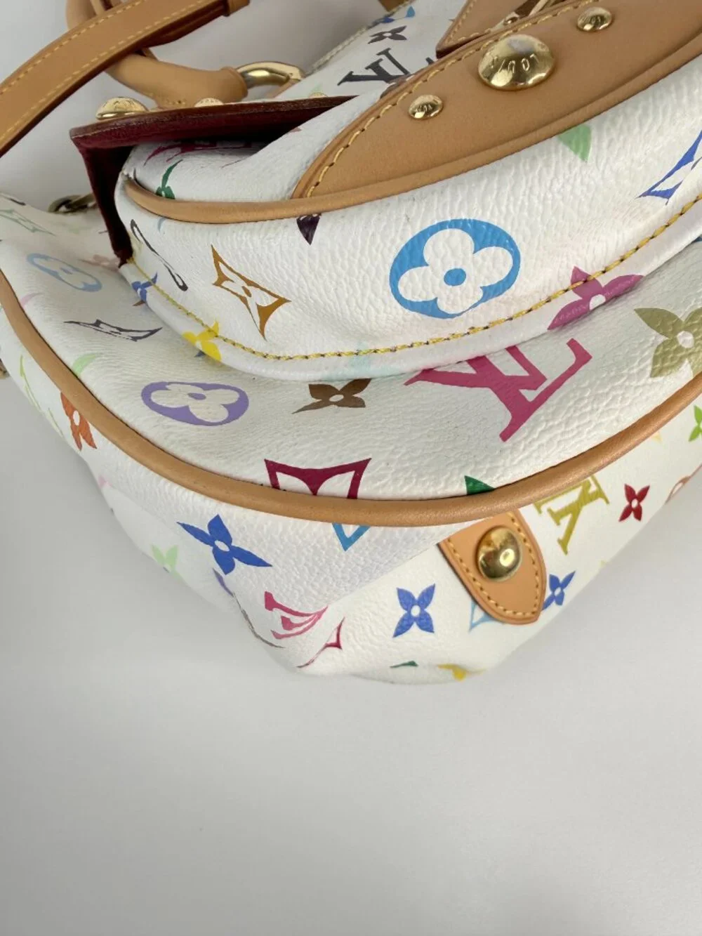 louis vuitton beverly MM monogram multicolor white
